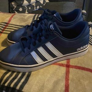 Navy Blue Men’s 10 Women’s 12 Adidas
